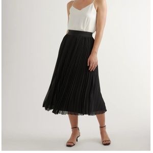 Quince Chiffon Pleated Midi Skirt, Black, Large